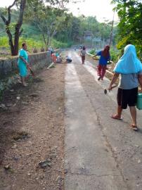 BUDAYA GOTONG ROYONG MASYARAKAT BELUM HILANG